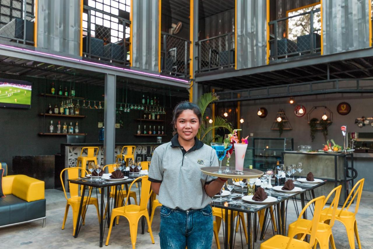 White Rabbit Hostel Siem Reap Exteriér fotografie