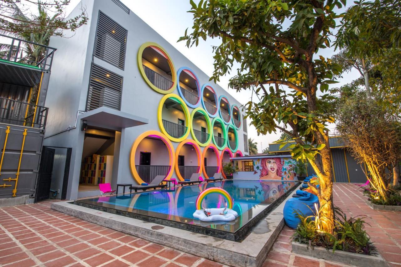 White Rabbit Hostel Siem Reap Exteriér fotografie