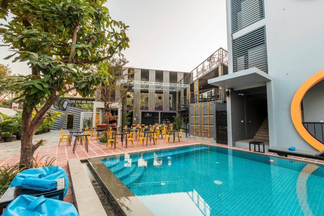 White Rabbit Hostel Siem Reap Exteriér fotografie