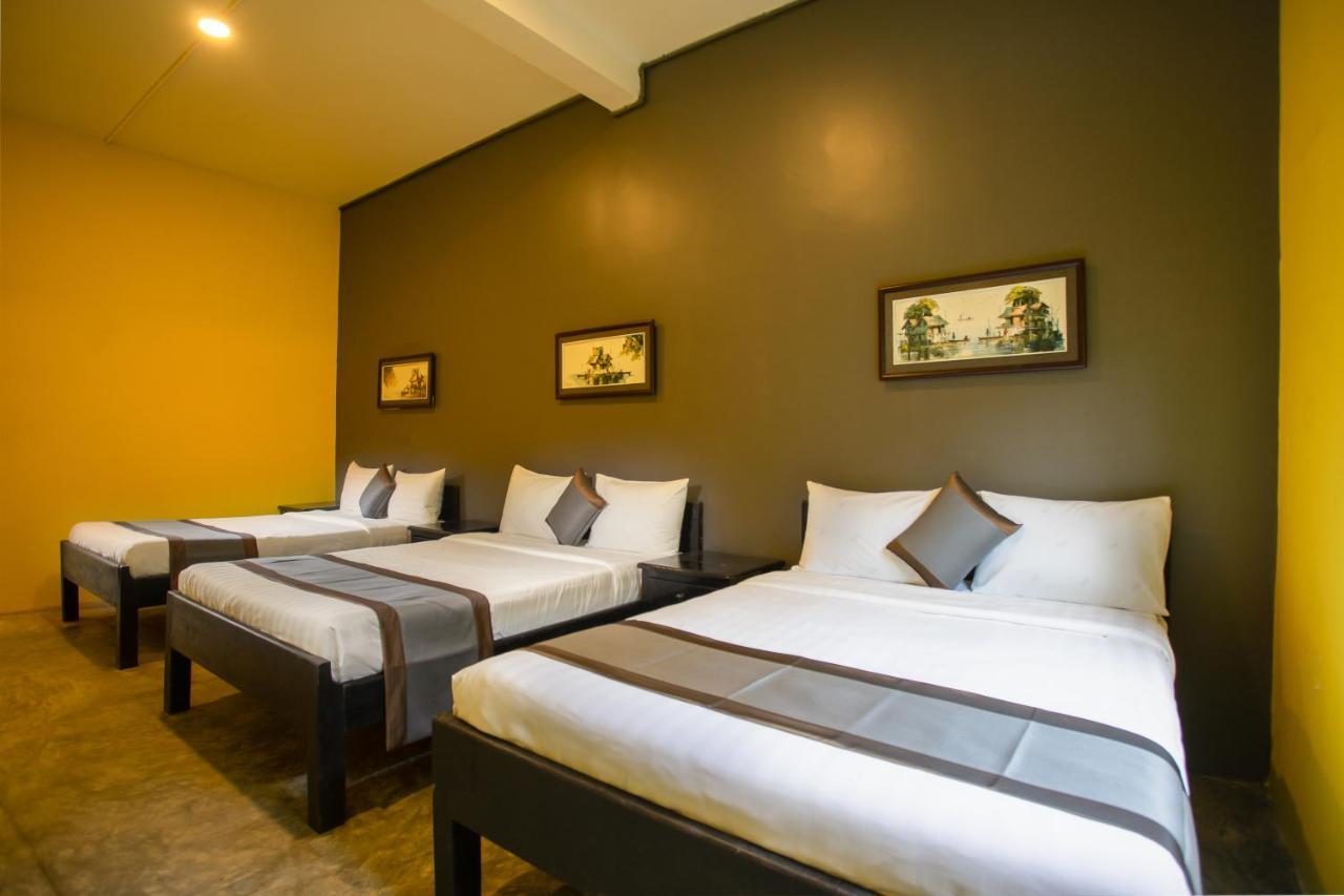 White Rabbit Hostel Siem Reap Exteriér fotografie