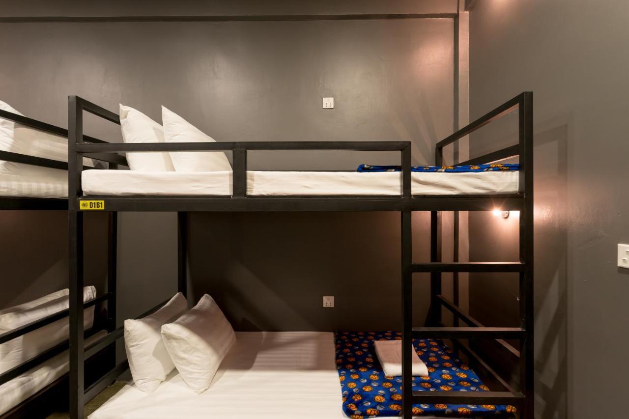 White Rabbit Hostel Siem Reap Exteriér fotografie